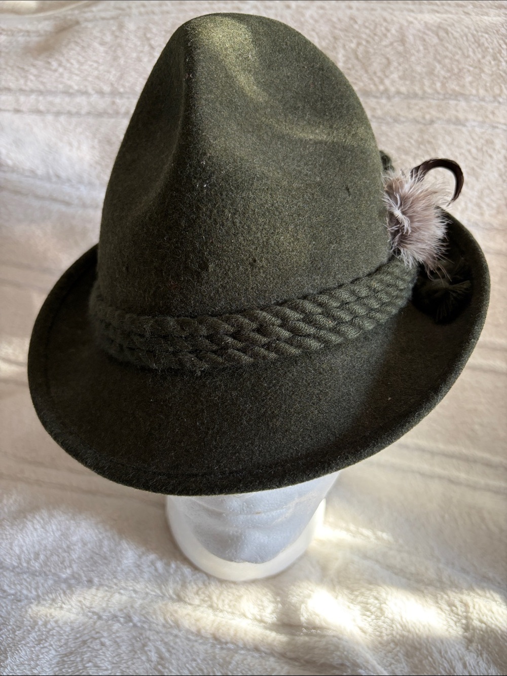 Diamant Men's Olive Wool Fedora Hat with Feather Trim - Picture 2 of 6